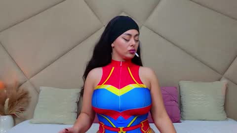 Snapshot of chloevee chatting on October 31, 2025, 6:03 am Chloe Vee online show from October 31, 2025, 6:03 am