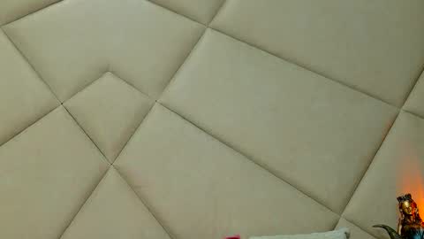 Snapshot of chloevee chatting on January 11, 2026, 5:34 am Chloe Vee online show from January 11, 2026, 5:34 am