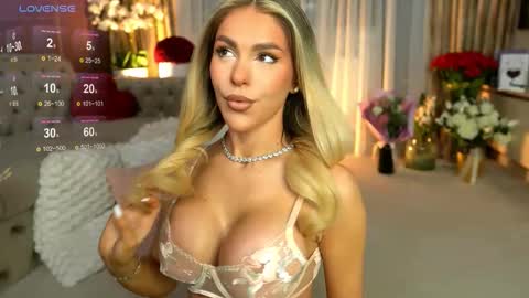 Chloe online show from February 2, 2026, 9:46 pm