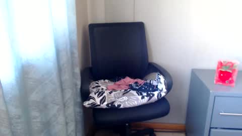 Daisy online show from May 25, 2026, 5:57 am