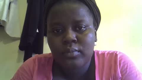 Paula online show from April 16, 2026, 12:06 pm