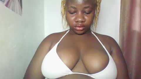 chocolateassgirl61 online show from March 24, 2026, 8:52 am
