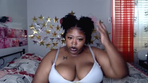 Melina online show from October 14, 2025, 7:03 pm