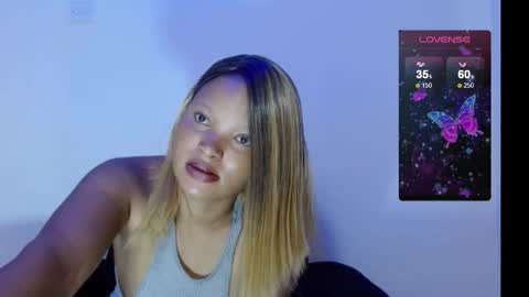 chocolatemilkebony online show from February 13, 2025, 10:23 am