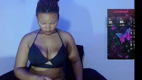 chocolatemilkebony online show from February 24, 2025, 10:26 am