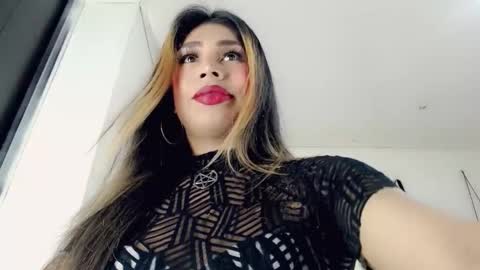 chocolatetriplex online show from October 22, 2025, 5:02 pm