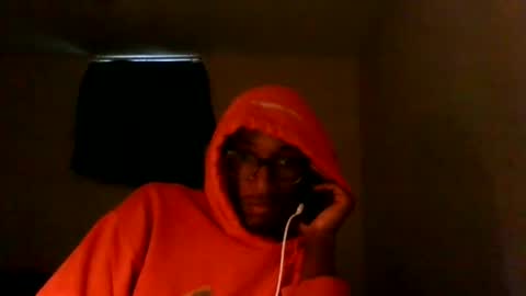Snapshot of chocolatinhermoso chatting on December 16, 2024, 5:00 pm Chocolatinhermoso online show from December 16, 2024, 5:00 pm