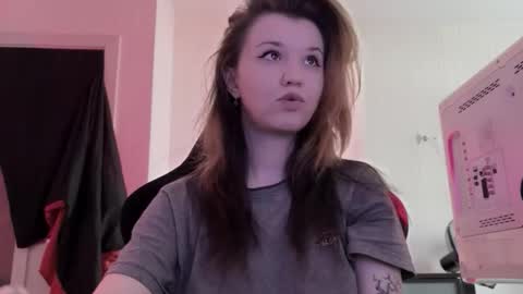 Lissa online show from February 8, 2026, 1:25 pm