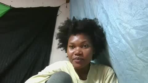 chololatblonde online show from February 16, 2026, 6:15 pm