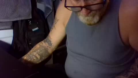 chompers online show from September 30, 2025, 2:49 am