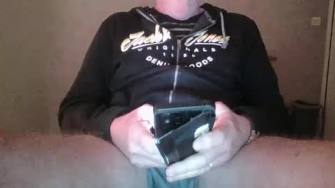 chonotab19 online show from December 2, 2024, 6:41 am