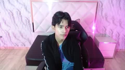 Snapshot of chos_tay chatting on June 22, 2026, 11:18 am chos_tay online show from June 22, 2026, 11:18 am