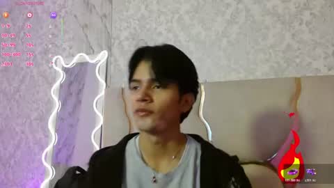 Snapshot of chos_tay chatting on July 4, 2026, 11:27 am chos_tay online show from July 4, 2026, 11:27 am