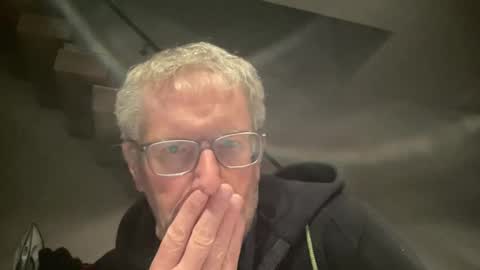 choupipat1 online show from March 1, 2025, 10:31 pm