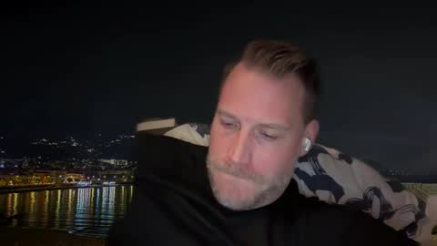 Chris online show from February 5, 2025, 6:15 pm