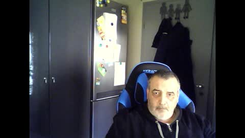 Chris online show from March 27, 2026, 11:21 am