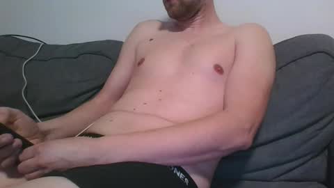 Snapshot of chris280989 chatting on April 25, 2026, 6:49 pm chris280989 online show from April 25, 2026, 6:49 pm