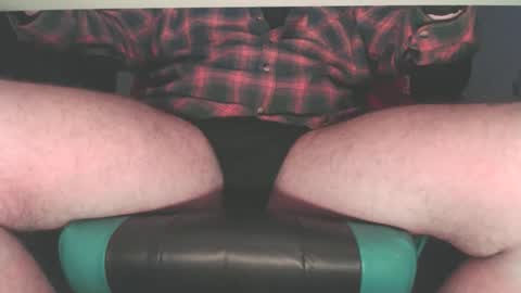 Snapshot of chris42089 chatting on November 26, 2025, 10:16 am Chris online show from November 26, 2025, 10:16 am