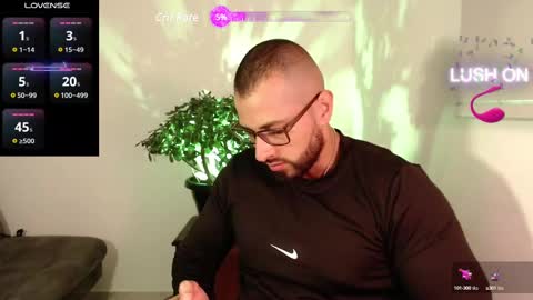 cris         Twitter magnum101010 insta magnumc20 online show from March 12, 2025, 2:20 am