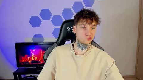 Chris Tyson online show from March 1, 2025, 11:58 pm