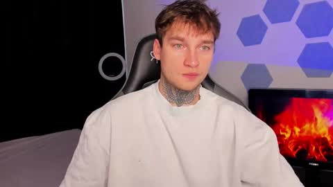 Chris Tyson online show from October 6, 2025, 10:12 am