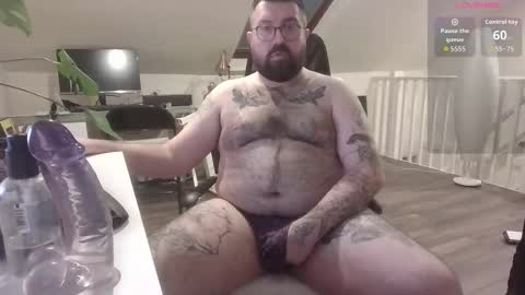 Snapshot of chriscubxxx chatting on January 9, 2026, 5:04 pm chriscubxxx online show from January 9, 2026, 5:04 pm