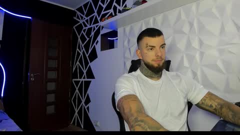 Chris Jordan online show from October 15, 2025, 11:43 am