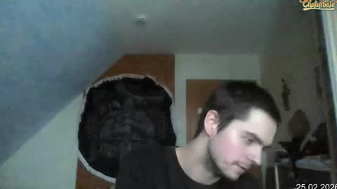 chrisjung301160 online show from February 25, 2026, 3:32 pm