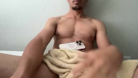 chrislover2125 online show from March 21, 2026, 2:20 pm