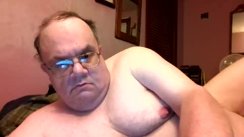 Snapshot of chrismini312 chatting on June 18, 2026, 11:42 pm Chris The Jerk Off King online show from June 18, 2026, 11:42 pm