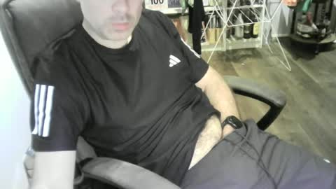 Snapshot of chrisprngr chatting on June 18, 2026, 7:29 pm chrisprngr online show from June 18, 2026, 7:29 pm