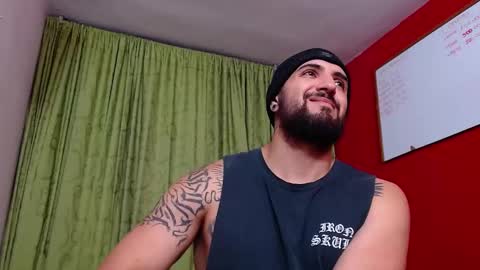 chriss_james online show from March 2, 2025, 4:17 am