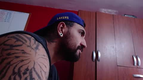 chriss_james online show from September 20, 2025, 4:46 am