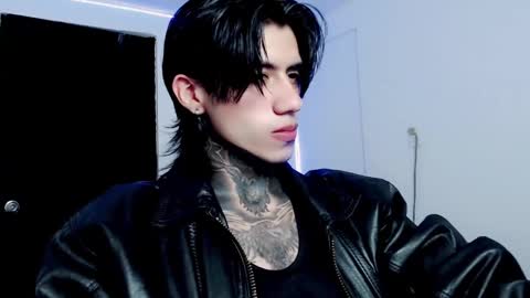 Snapshot of chriss_opp chatting on February 6, 2025, 4:47 pm CHRIS INDEPENT MODEL online show from February 6, 2025, 4:47 pm