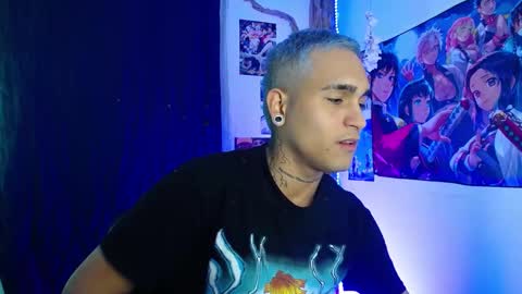 Christian Wang online show from December 12, 2024, 3:32 am