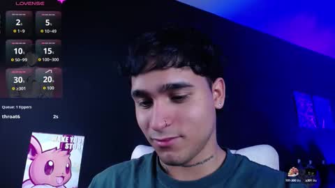 Christian Wang online show from September 12, 2025, 6:41 pm