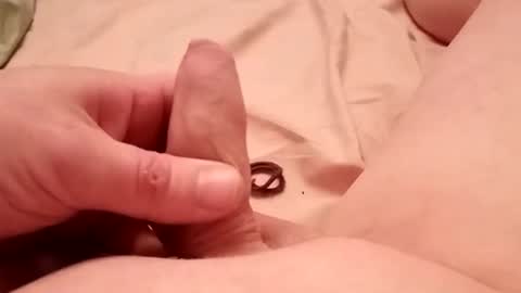 Vicki and Chris online show from November 3, 2025, 10:32 pm