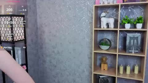 Christa online show from May 11, 2026, 4:04 pm