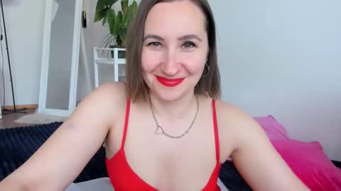 Snapshot of christina_rosse chatting on May 18, 2026, 3:07 pm christina rosse online show from May 18, 2026, 3:07 pm