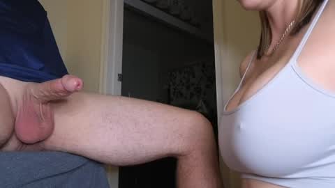 christinabby143 online show from April 22, 2026, 2:36 am