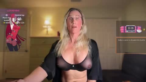 Snapshot of christinabruce chatting on February 8, 2026, 11:57 am Chris Tina Bruce online show from February 8, 2026, 11:57 am