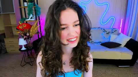 Snapshot of christinaconteeree chatting on September 16, 2025, 4:19 pm christinaconteeree online show from September 16, 2025, 4:19 pm