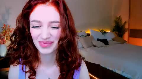 Snapshot of christinaconteeree chatting on October 17, 2025, 7:38 pm christinaconteeree online show from October 17, 2025, 7:38 pm