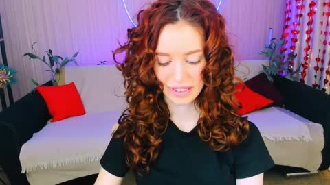 christinaconteeree online show from March 30, 2026, 3:40 am