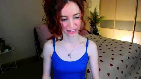 Snapshot of christinaconteeree chatting on June 6, 2026, 7:51 pm christinaconteeree online show from June 6, 2026, 7:51 pm