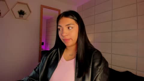 Christine  online show from March 26, 2026, 12:00 pm