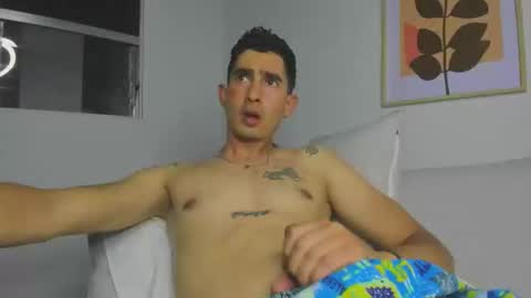 Petite Horny and chistoper  dick online show from February 23, 2025, 4:39 am