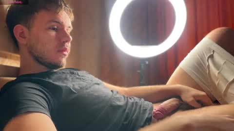 Christopher online show from April 18, 2026, 7:23 am