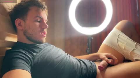 Christopher online show from April 22, 2026, 8:17 am