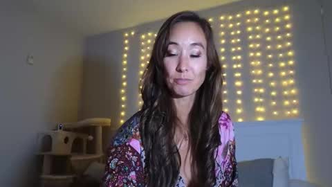 Christy Love online show from November 8, 2025, 5:07 am